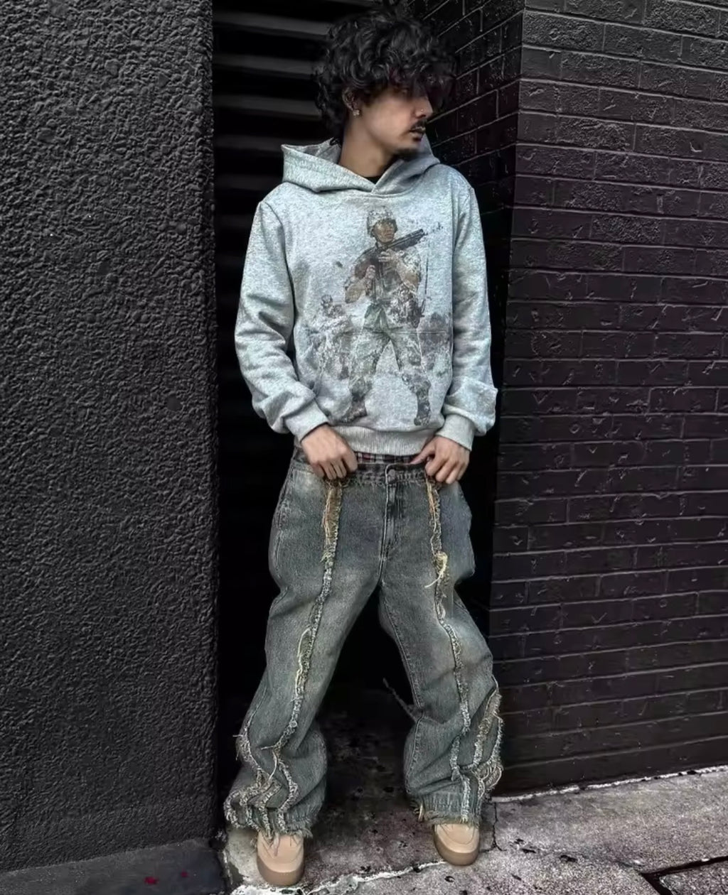 SEVEN SOLDIER HOODIE