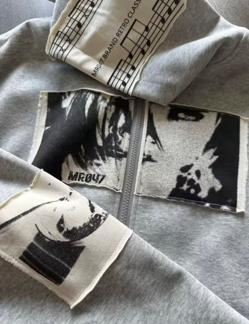MRO47 ZIP UP